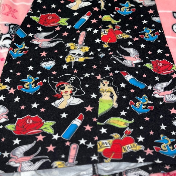 RARE Deadly Dames Tattoo Rock n’ Roll Wiggle Strapless Dress Size Medium - Picture 4 of 6